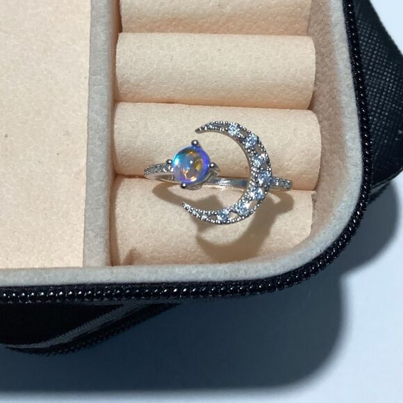 🌙Sterling Silver Adjustable MoonStone Half Moon Ring - Picture 9 of 16